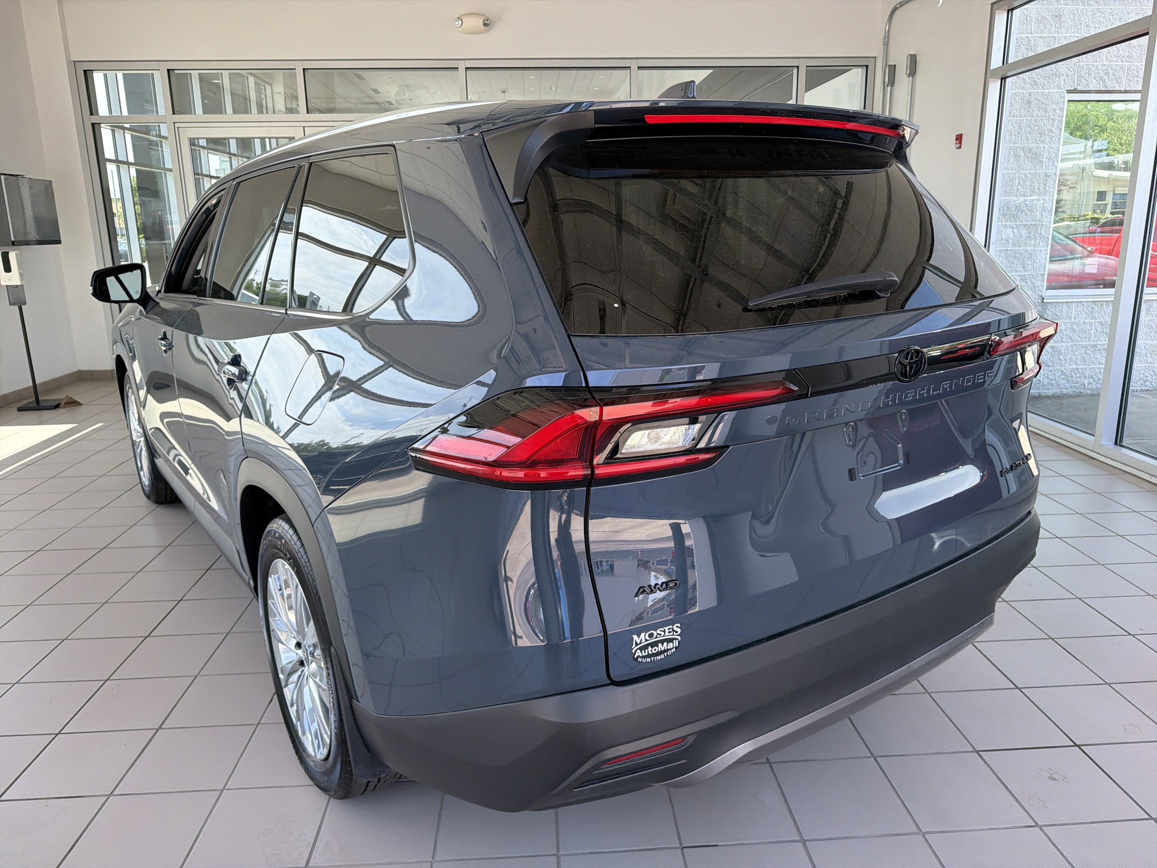 2025 Toyota Grand Highlander XLE