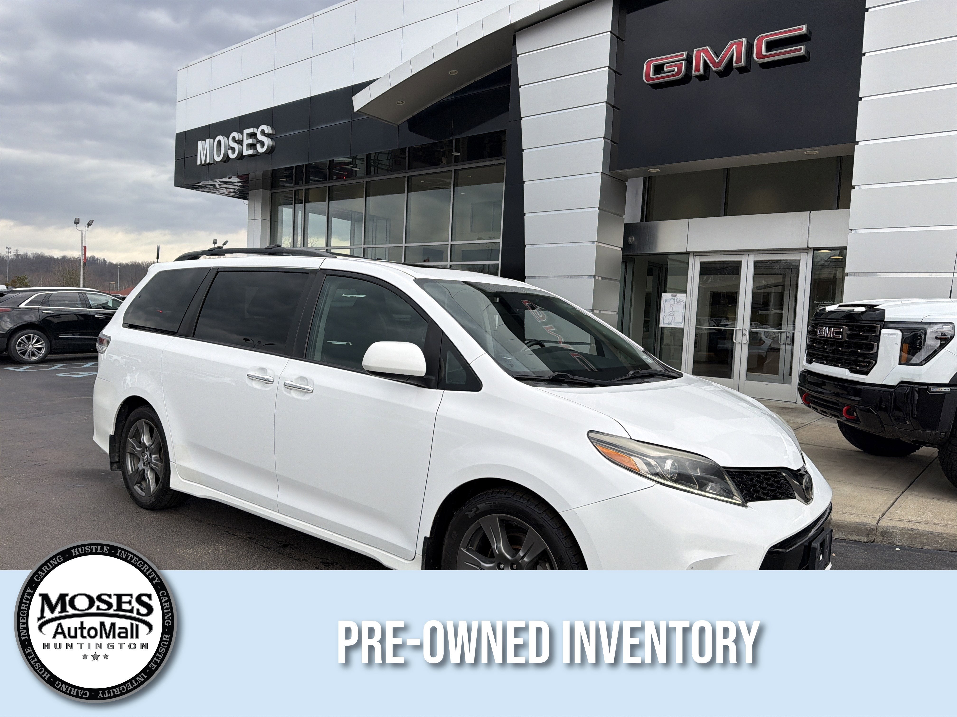 2018 Toyota Sienna SE