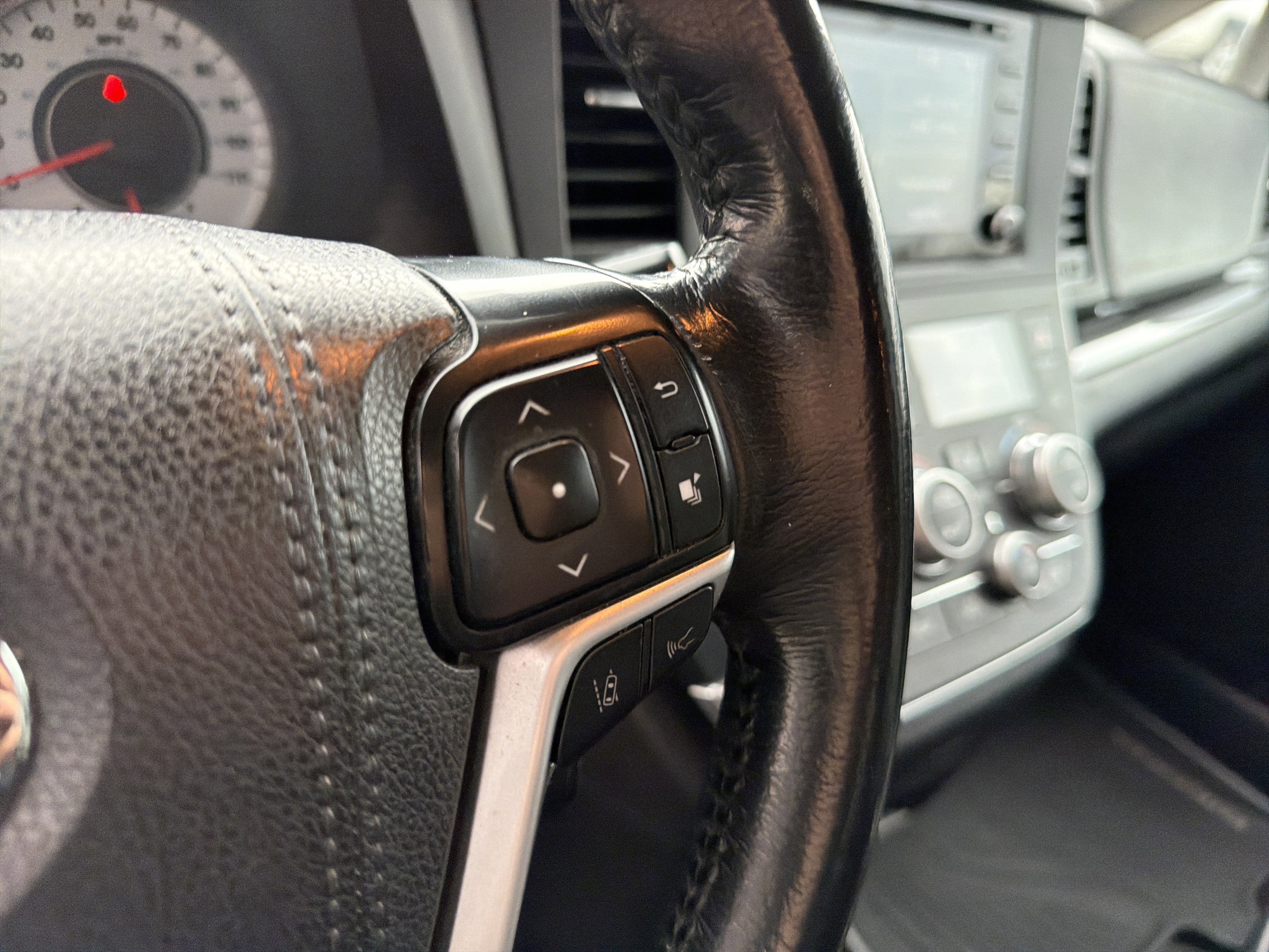 2018 Toyota Sienna SE