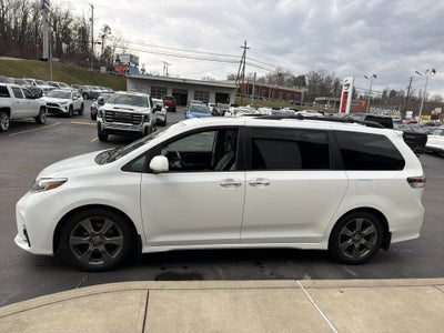2018 Toyota Sienna SE