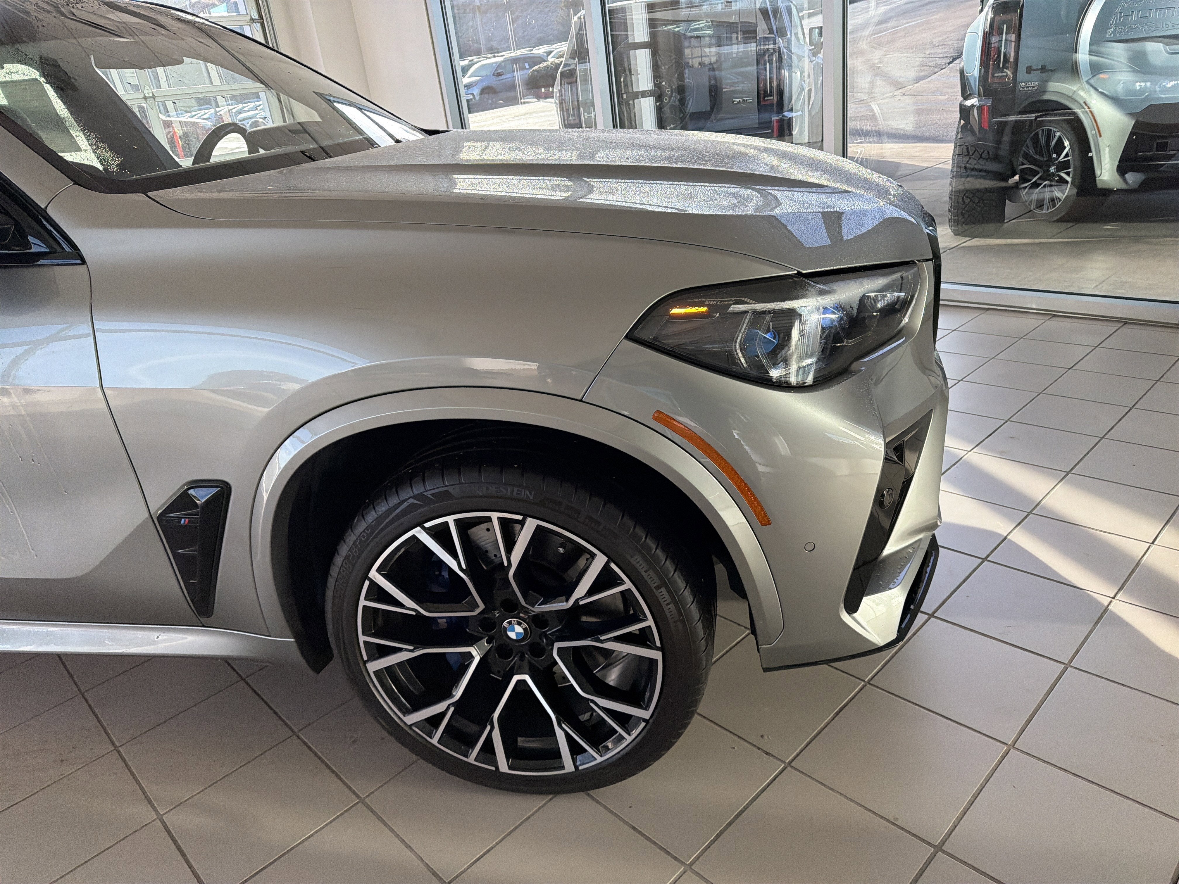 2022 BMW X5 M UNKNOWN