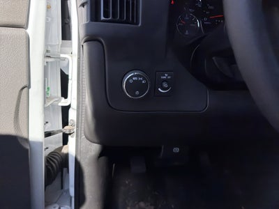 2025 GMC Savana Cutaway 3500 1WT