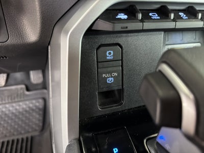 2024 Toyota Sequoia SR5