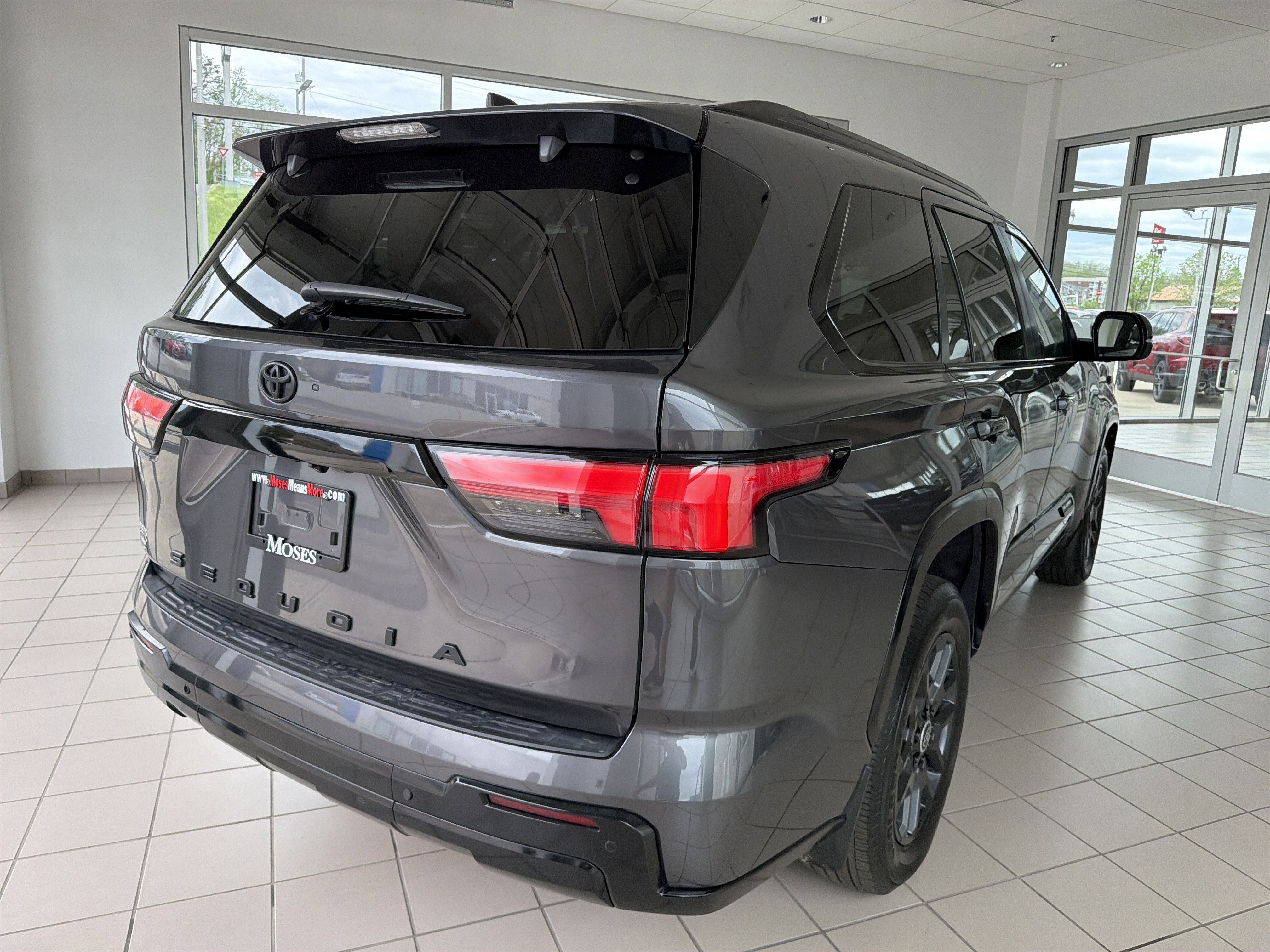 2024 Toyota Sequoia SR5