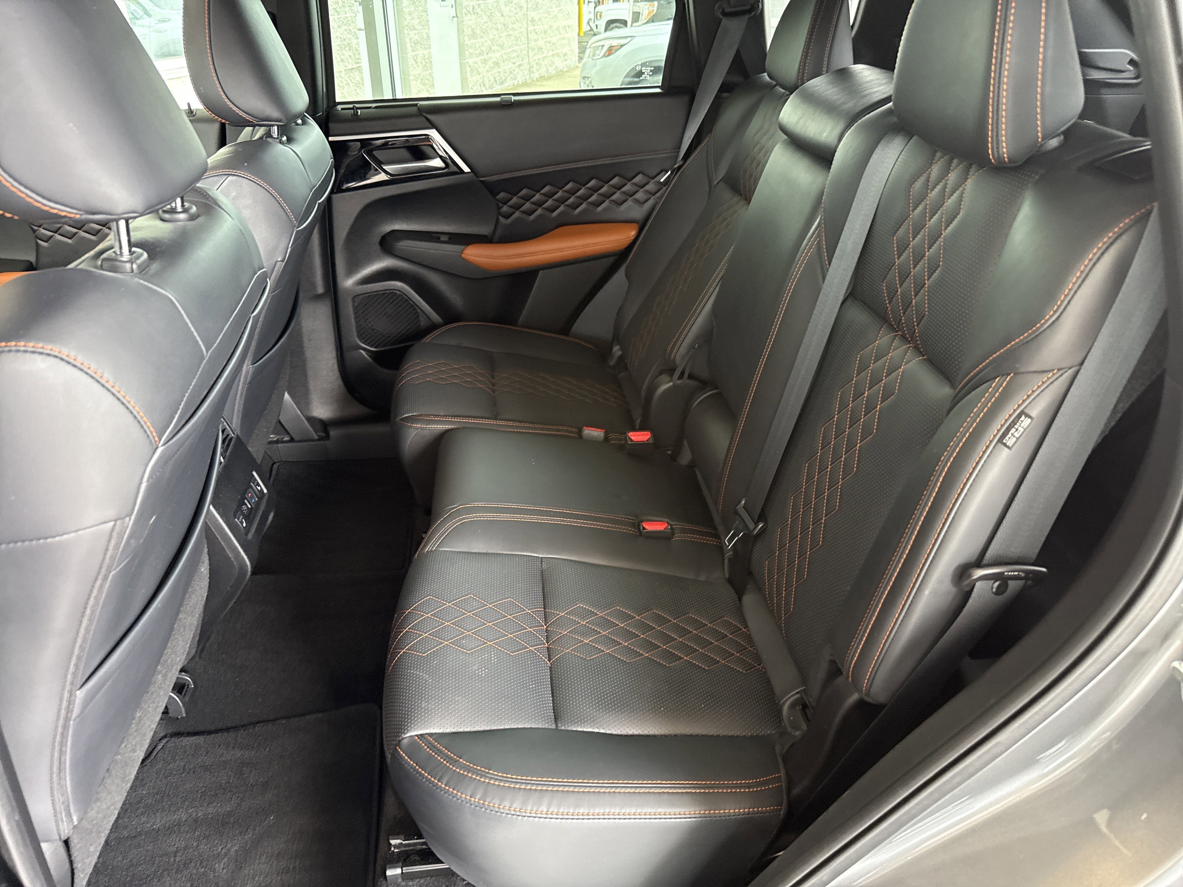 2022 Mitsubishi Outlander SEL