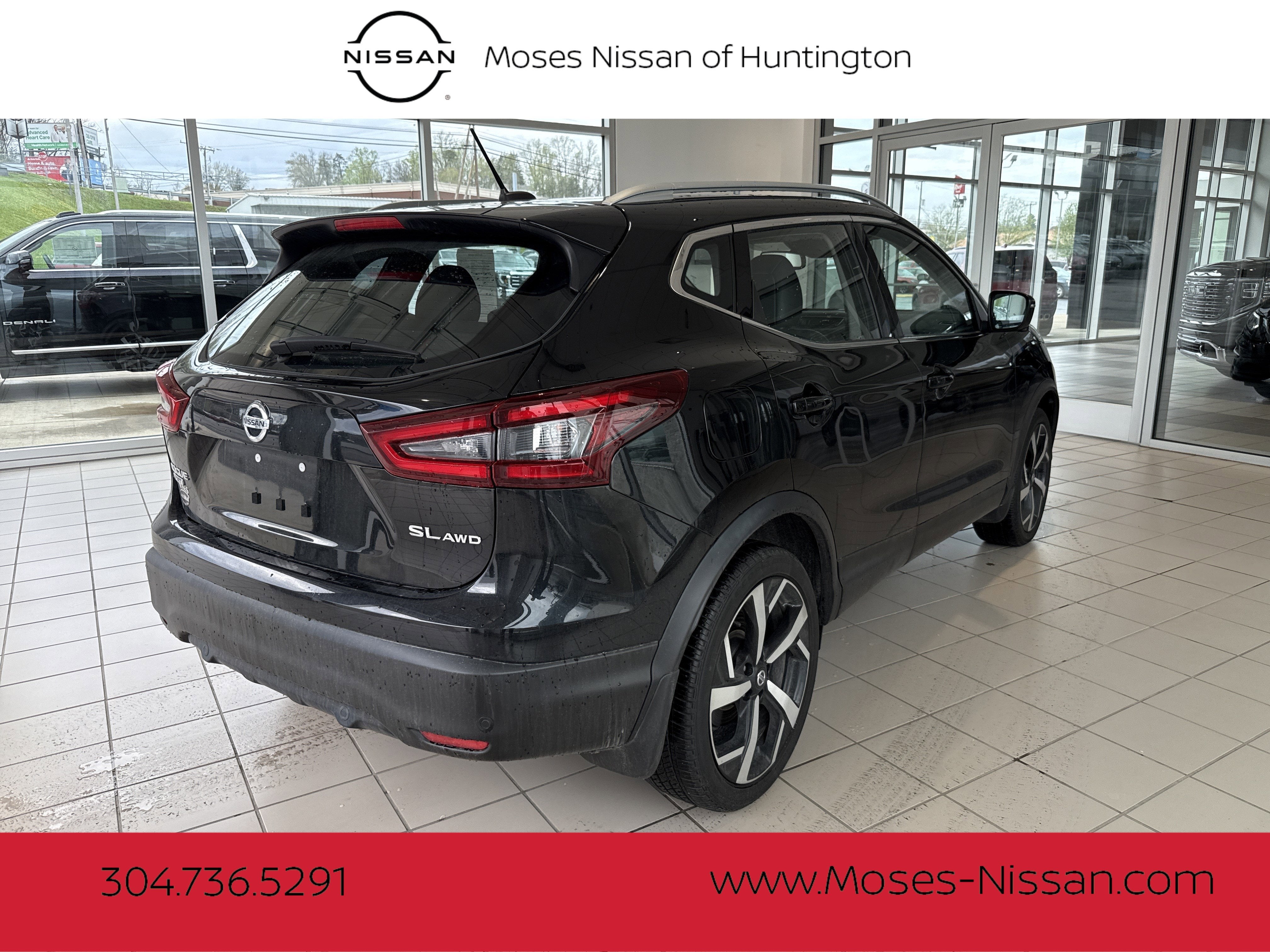 2022 Nissan Rogue Sport SL