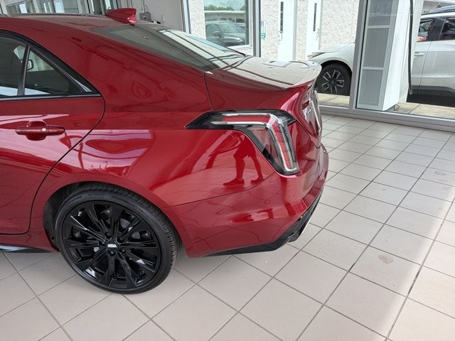 2025 Cadillac CT4-V BASE