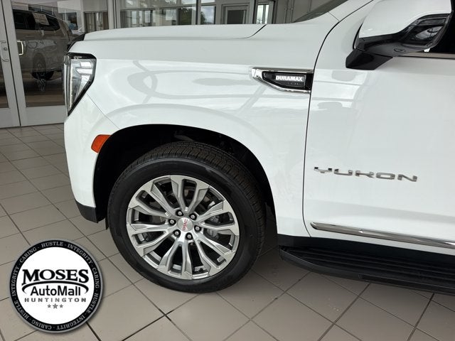 2024 GMC Yukon XL SLT