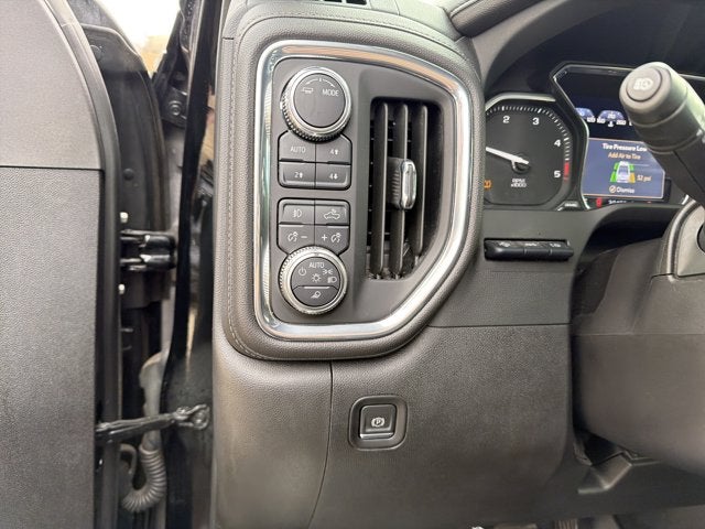 2023 GMC Sierra 2500HD Denali