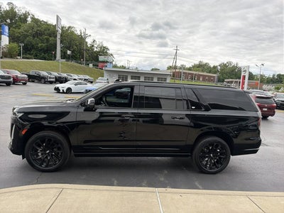 2023 Cadillac Escalade ESV 4WD Sport Platinum