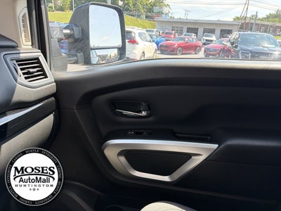 2024 Nissan Titan XD SV