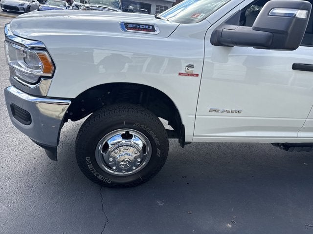 2024 RAM 3500 Chassis Cab SLT