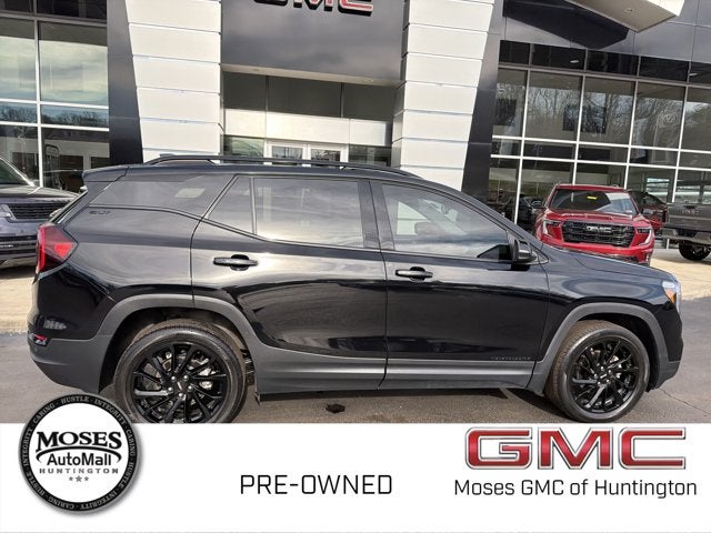 2023 GMC Terrain SLT