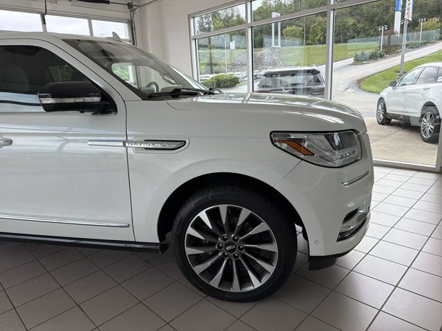 2021 Lincoln Navigator L Reserve
