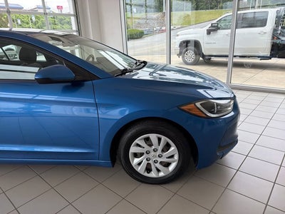 2018 Hyundai Elantra SE