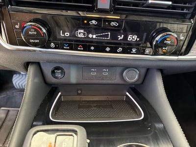 2025 Nissan Rogue Platinum