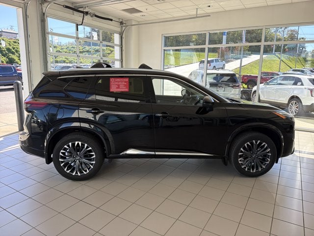 2025 Nissan Rogue Platinum