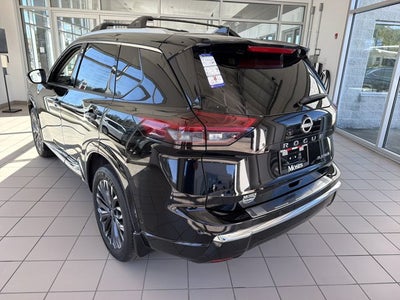 2025 Nissan Rogue Platinum