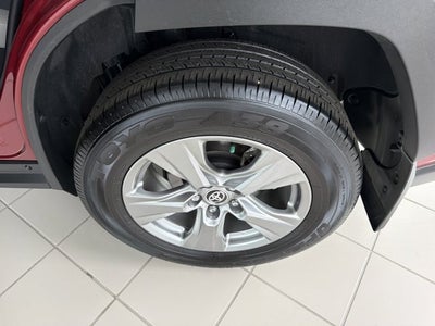 2025 Toyota RAV4 Hybrid XLE
