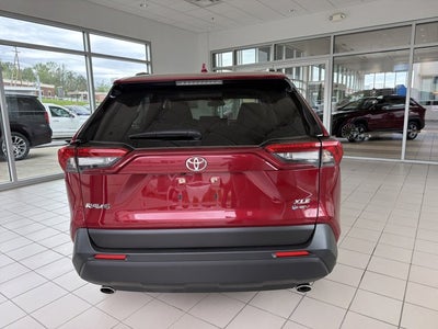 2025 Toyota RAV4 Hybrid XLE