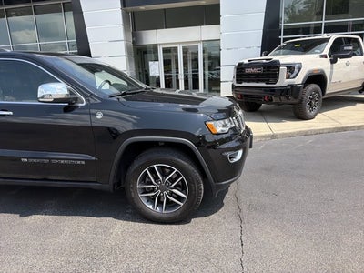2022 Jeep Cherokee BASE